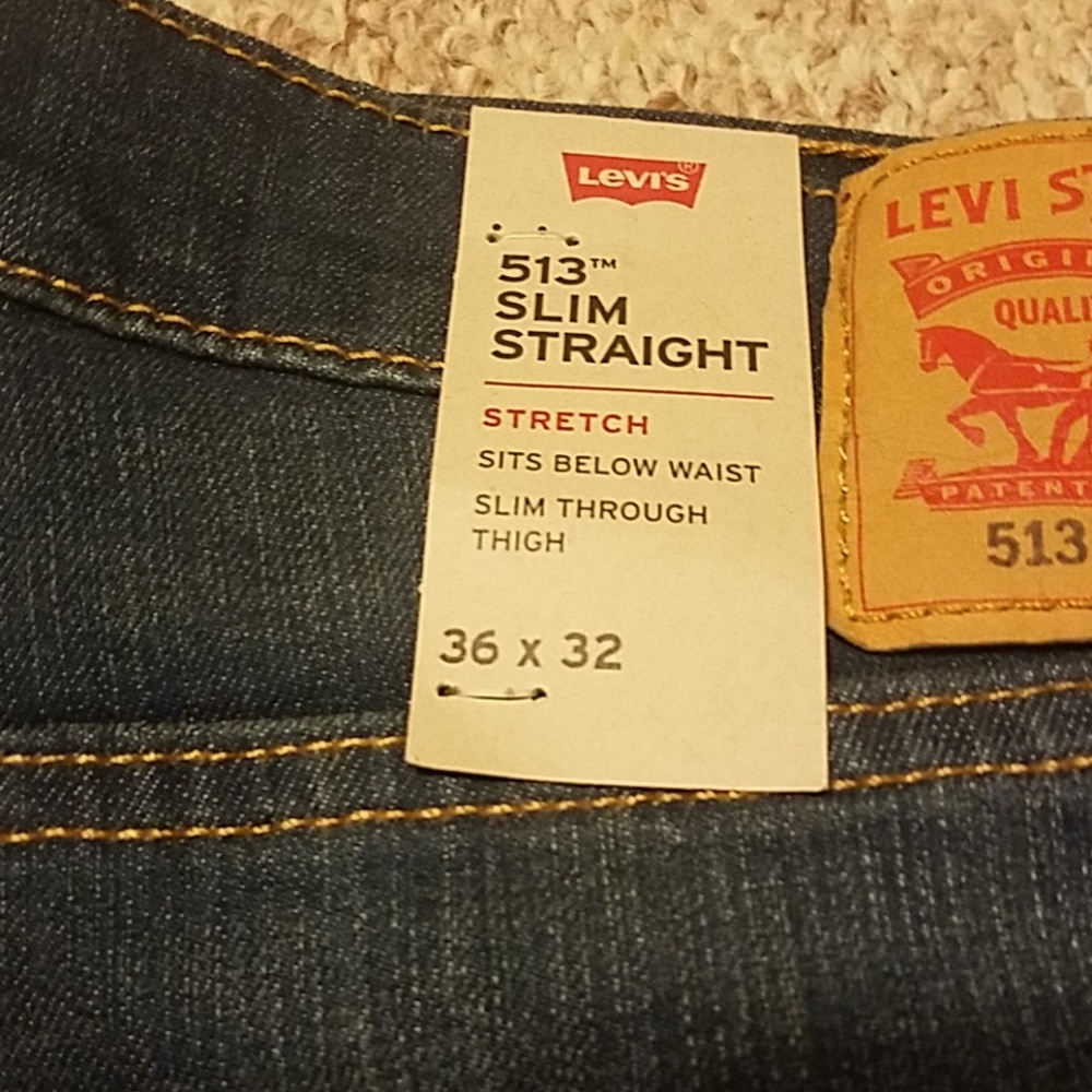 Men's Levi's - Picture 2 of 2